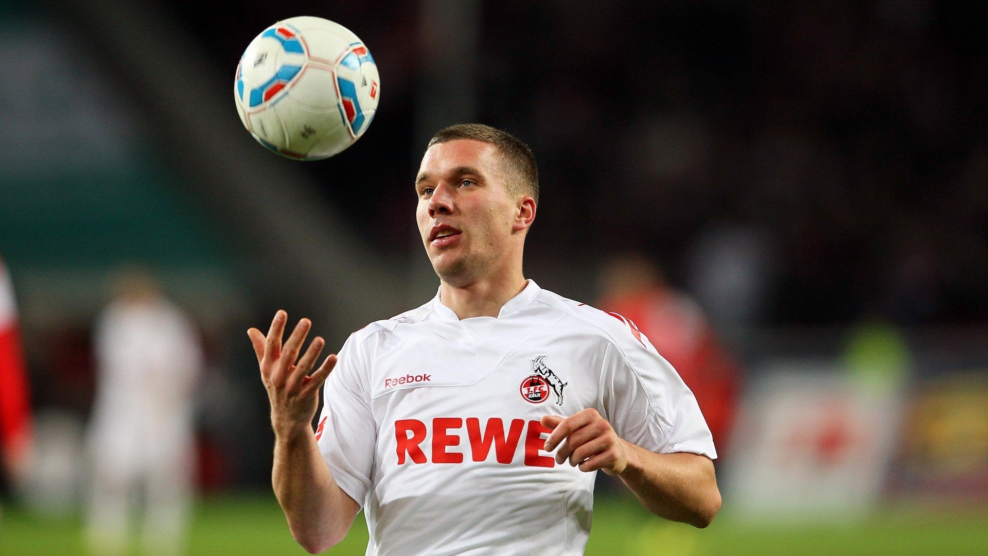 开云体育下载官网-万乐天用坚韧精神征服赛场，万乐天百科